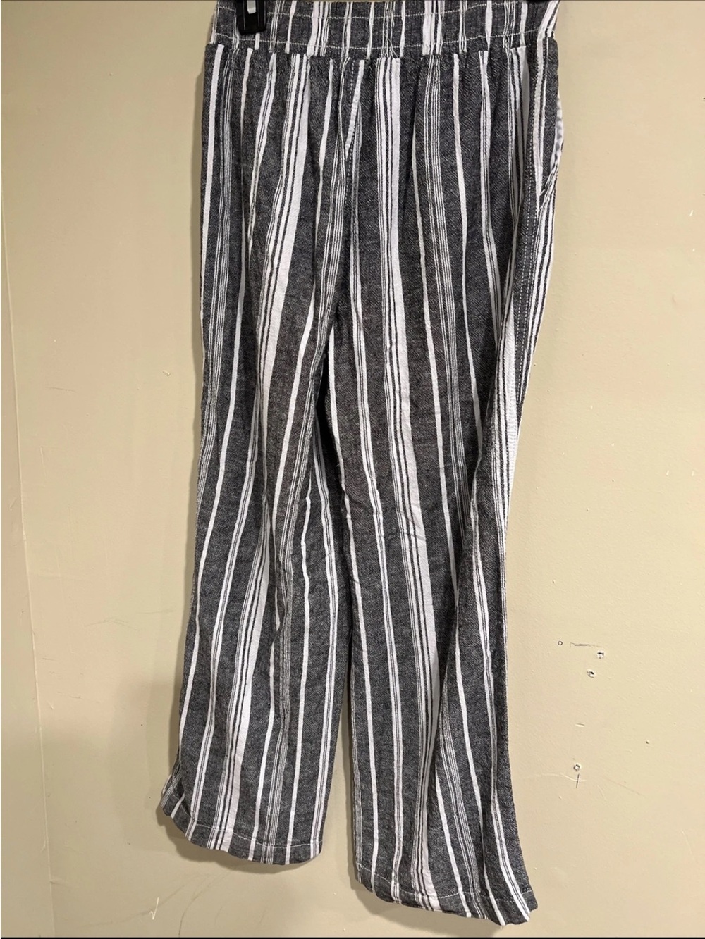 Briggs New York Black & White Striped Wide Leg Pants